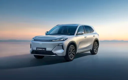 Geely STARRAY EM-i: amikor a hibrid szabadságot ad