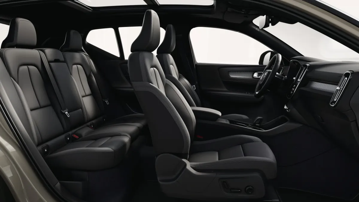 Volvo EX40