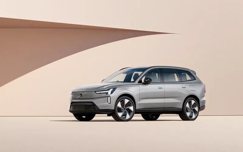 Volvo EX90