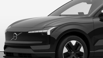 VOLVO EX30 Single Motor Extended Range Core AZONNAL ÁTVEHETŐ