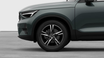 VOLVO XC40 2.0 [B3] MHEV Plus Dark DCT BEMUTATÓ AUTÓ