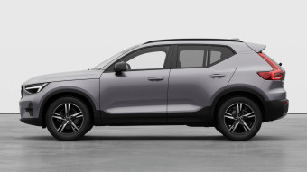 VOLVO XC40 2.0 [B3] MHEV Plus Dark DCT RAKTÁRI AKCIÓ