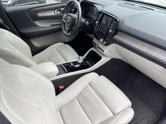 VOLVO XC40 2.0 [B4] MHEV Inscription Geartronic