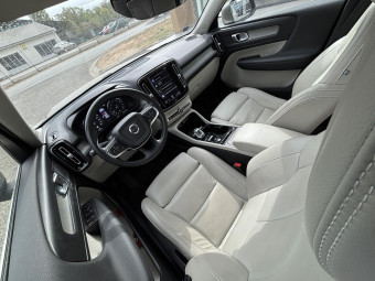 VOLVO XC40 2.0 [B4] MHEV Inscription Geartronic