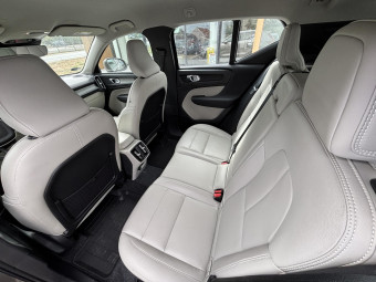 VOLVO XC40 2.0 [B4] MHEV Inscription Geartronic