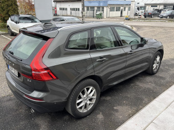 VOLVO XC60 2.0 [D4] Momentum Geartronic